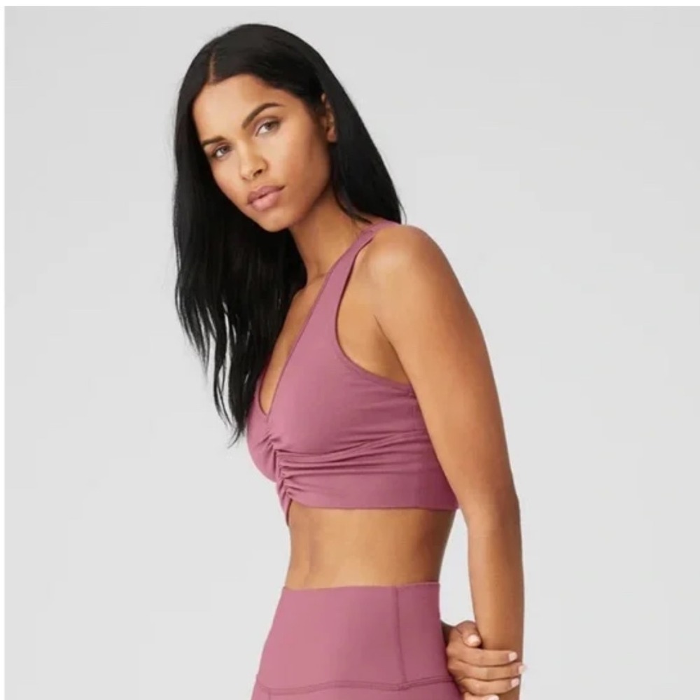 Alo Yoga Wild Things Bra Mauve Pink Ruched V Racerback Sports Bra Sz Small NWOT